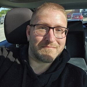 Meet your Posher, Russell